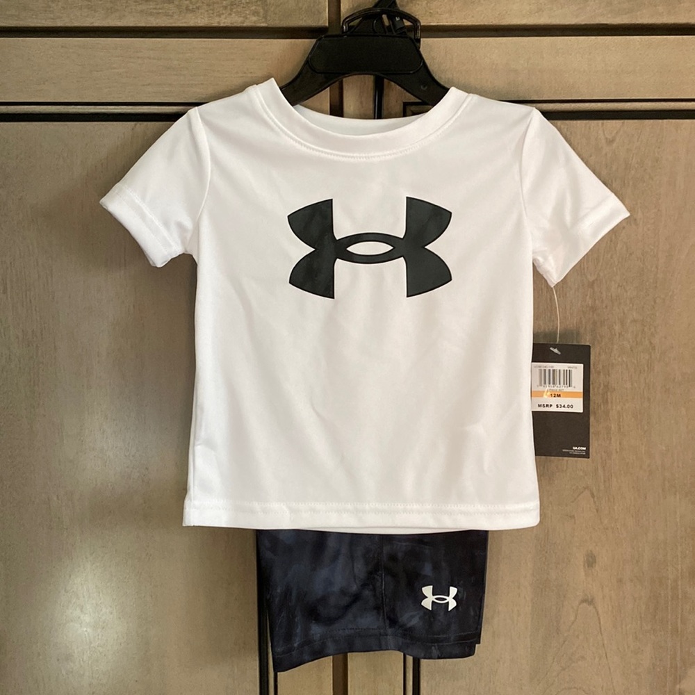 Under Armour boys 2 piece set - 12 months
